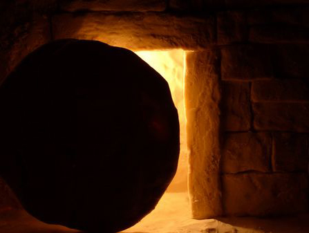 jesus tomb closed. resurrection of Jesus.